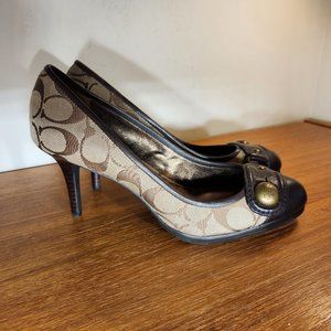 Coach Lady Hi-heel Shoe (8.5)